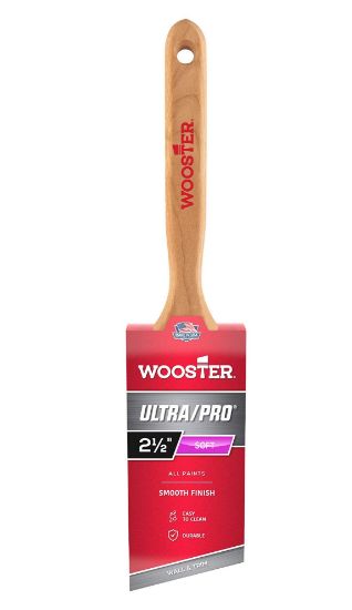 Picture of Wooster 2-1/2" Ultra/Pro Soft Angle Sash Brush Part# - 41700024