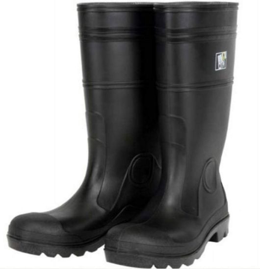 Picture of Mcr Safety 16" Pvc Knee Boot- Mens-Plain Toe- Black Part# - Pbp1208