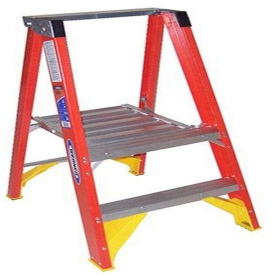 Picture of Werner 8Ft Reach Height Fiberglass Platform Ladder 2Ft Part# - P6202